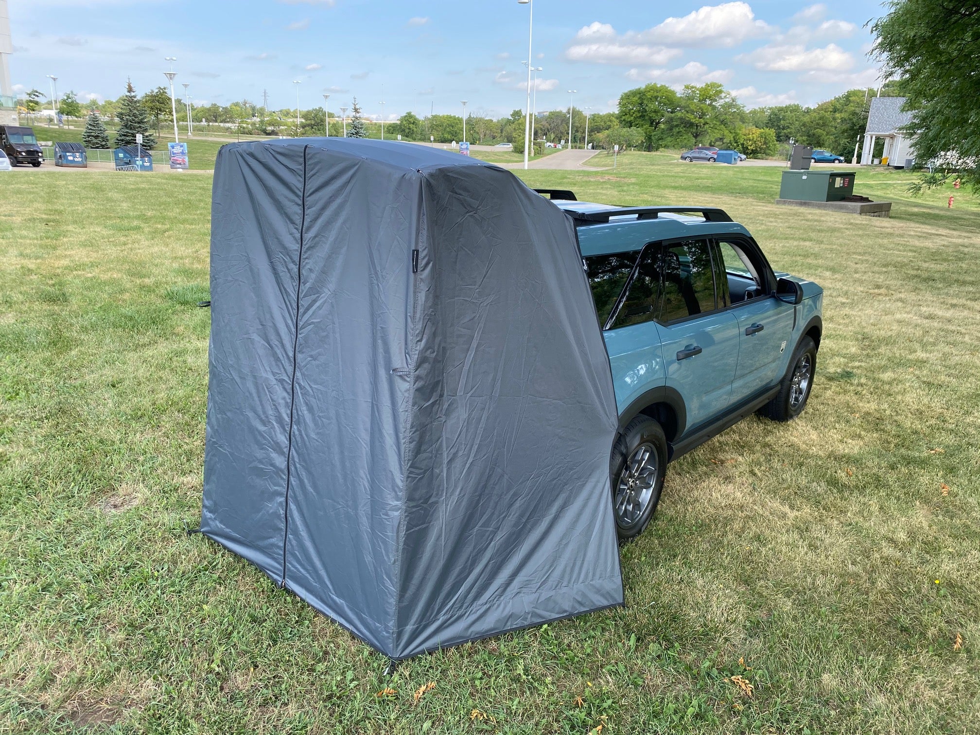 Compact SUV Liftgate Curtain - Image 4