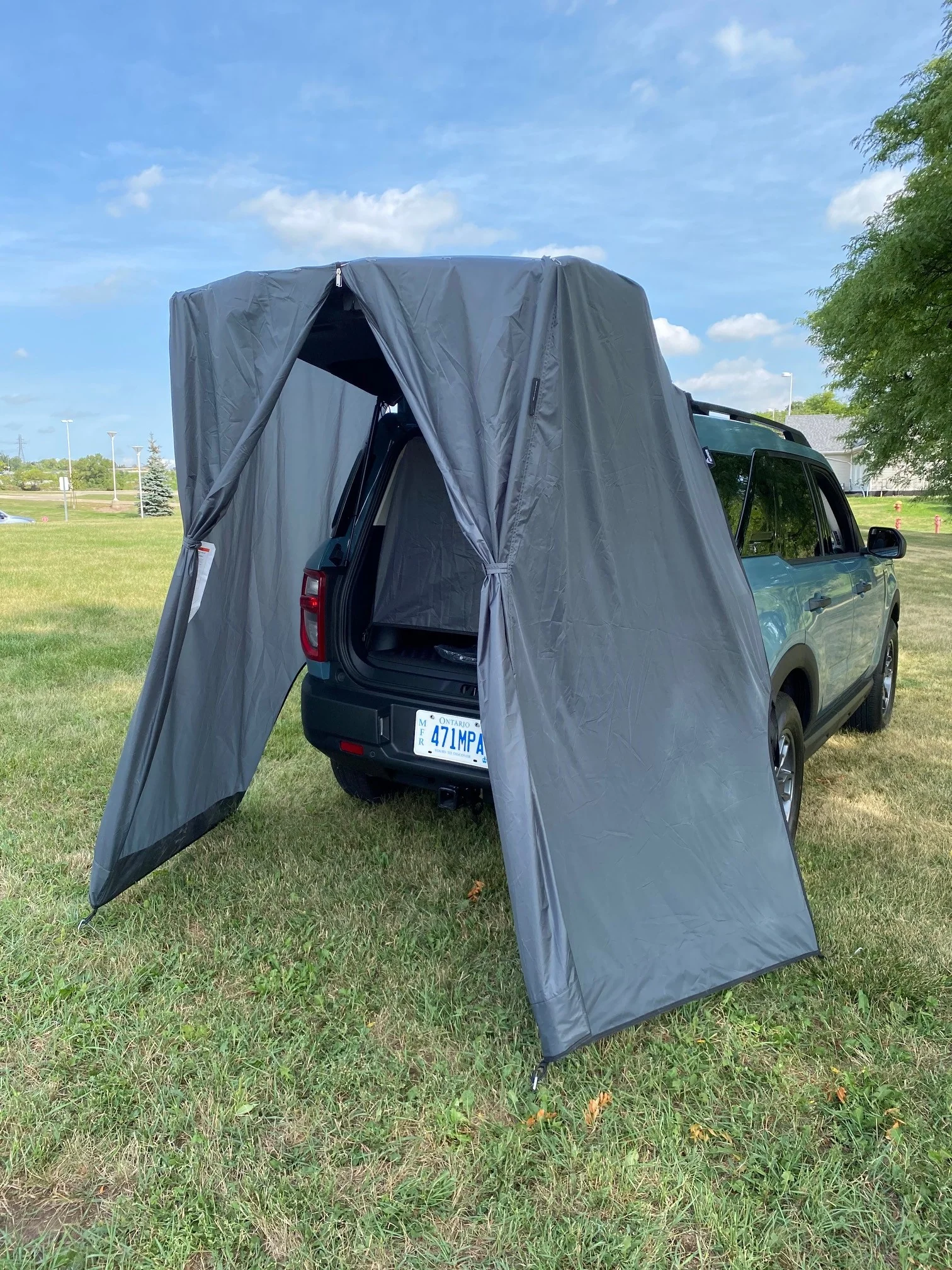 Compact SUV Liftgate Curtain - Image 5