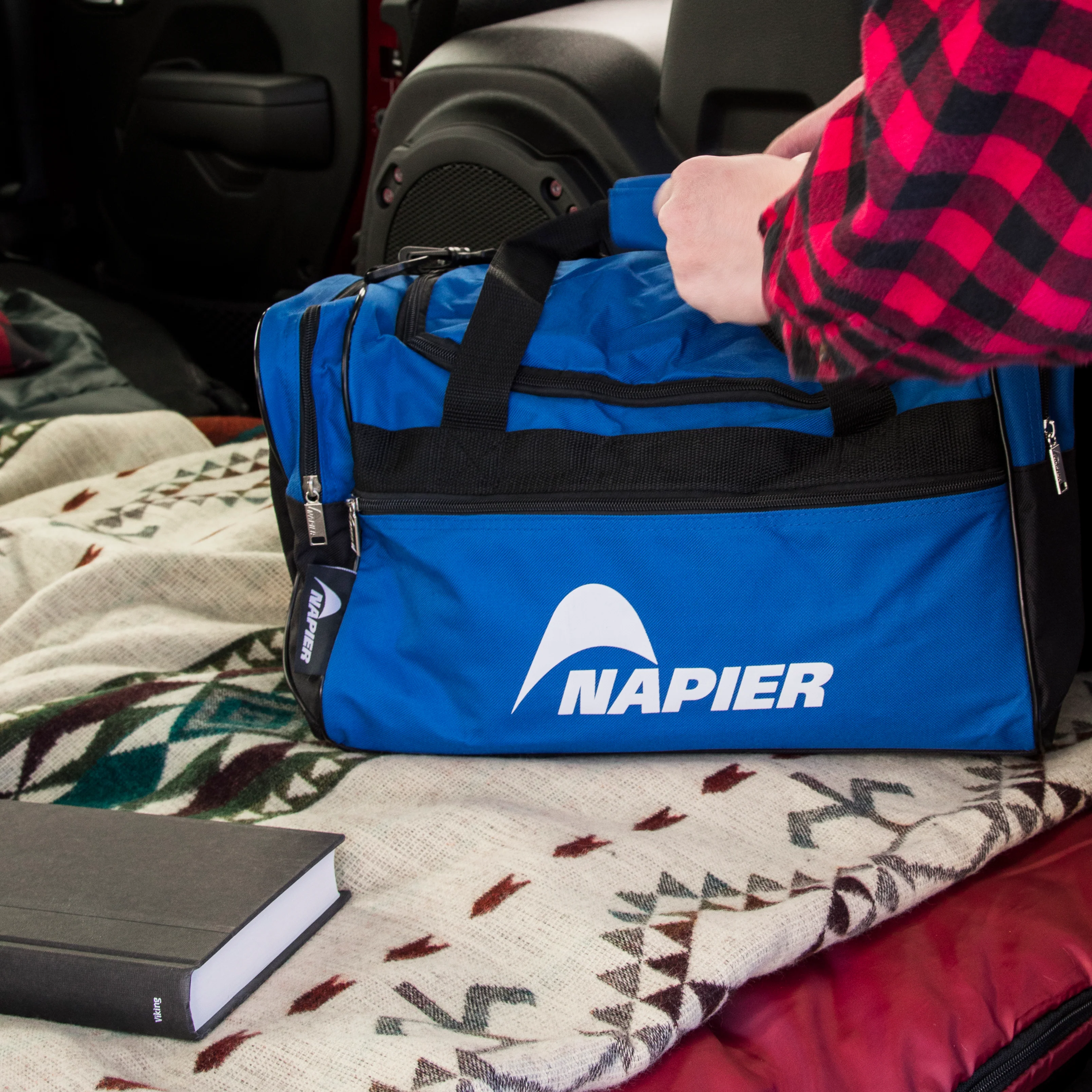Napier Traveler Duffel Bag - Image 4